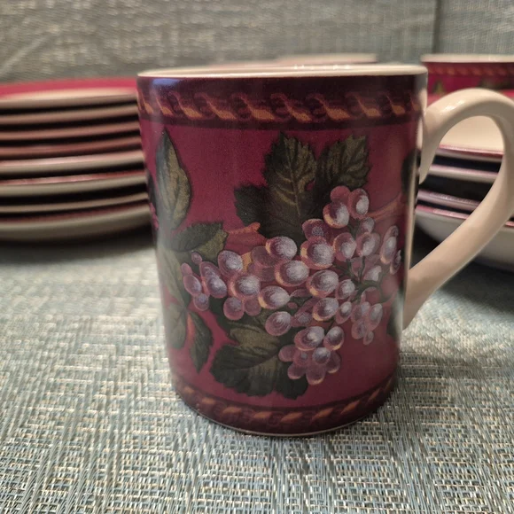Vintage Elegant Fruity Dinnerware Set with Mugs - Picture 9 of 16